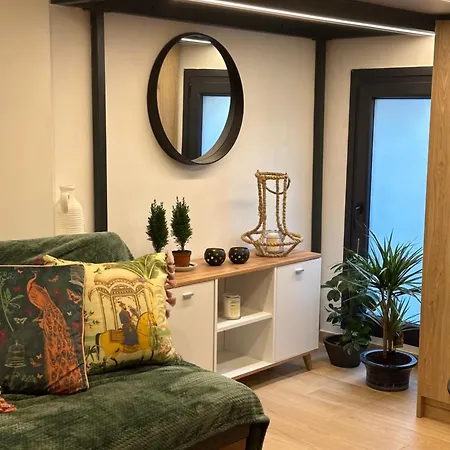 La Petite Mansion, Next To The Center! Σπίτι διακοπών *