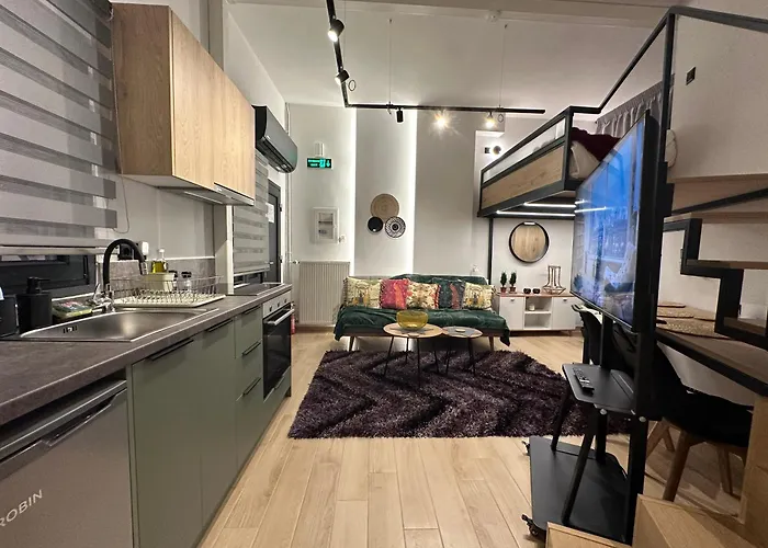 La Petite Mansion, Next To The Center! Сasa de vacaciones *