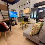بيت للعطل La Petite Mansion, Next To The Center! فولوس