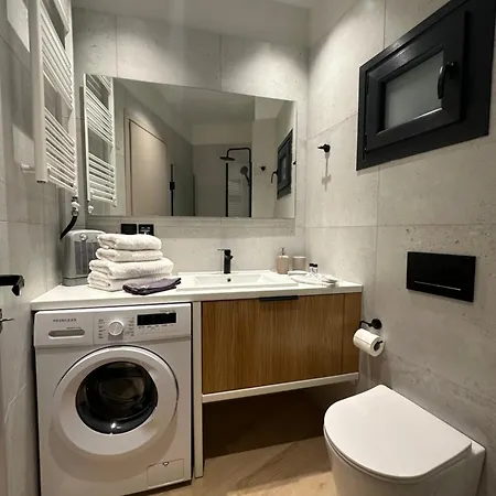 La Petite Mansion, Next To The Center! Tatil Evi Golos