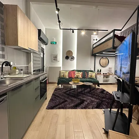 La Petite Mansion, Next To The Center! Tatil Evi *