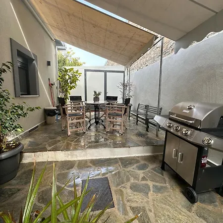 La Petite Mansion, Next To The Center! Tatil Evi