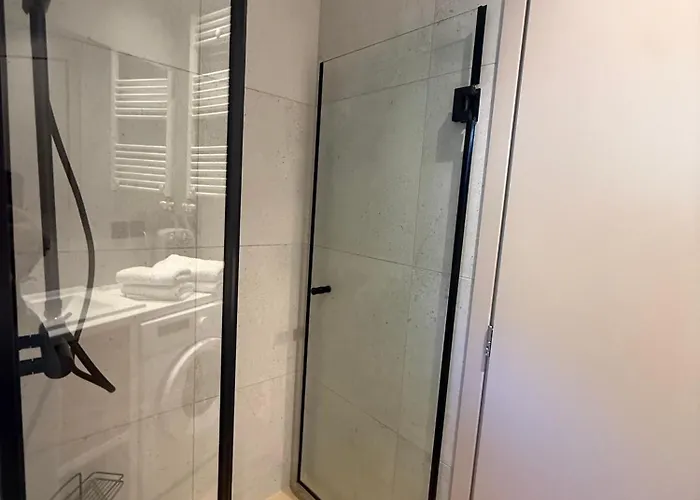 Ferienhaus La Petite Mansion, Next To The Center!