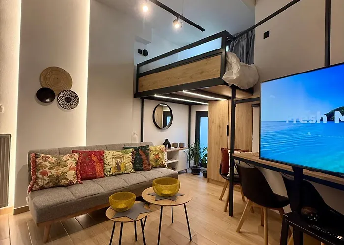 La Petite Mansion, Next To The Center! Volos